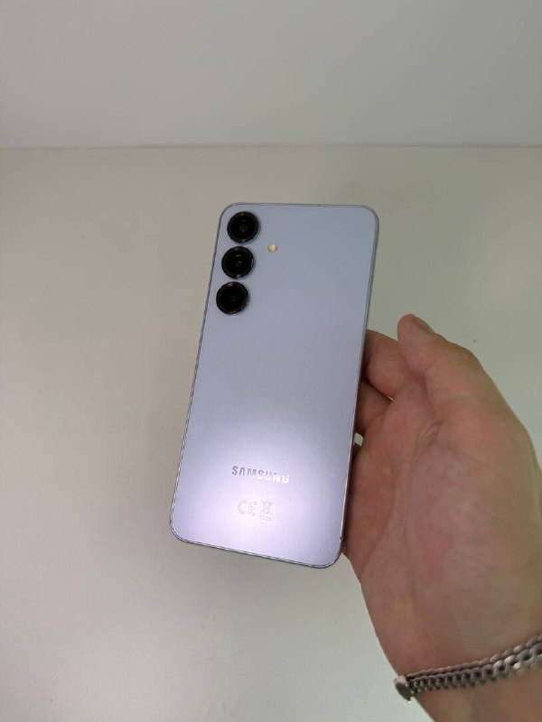 Samsung S25 12/128 ГБ — 22 000 грн