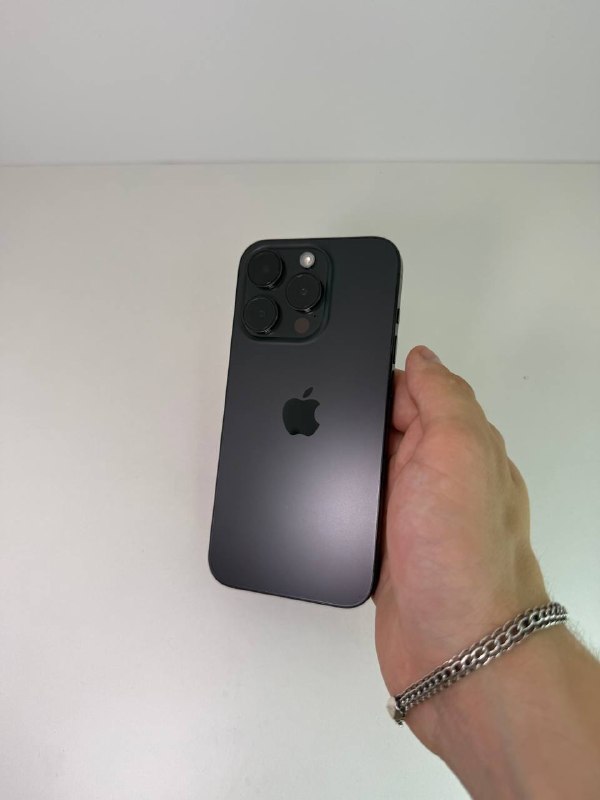 Iphone 15 Pro 128 ГБ — 24 000 грн