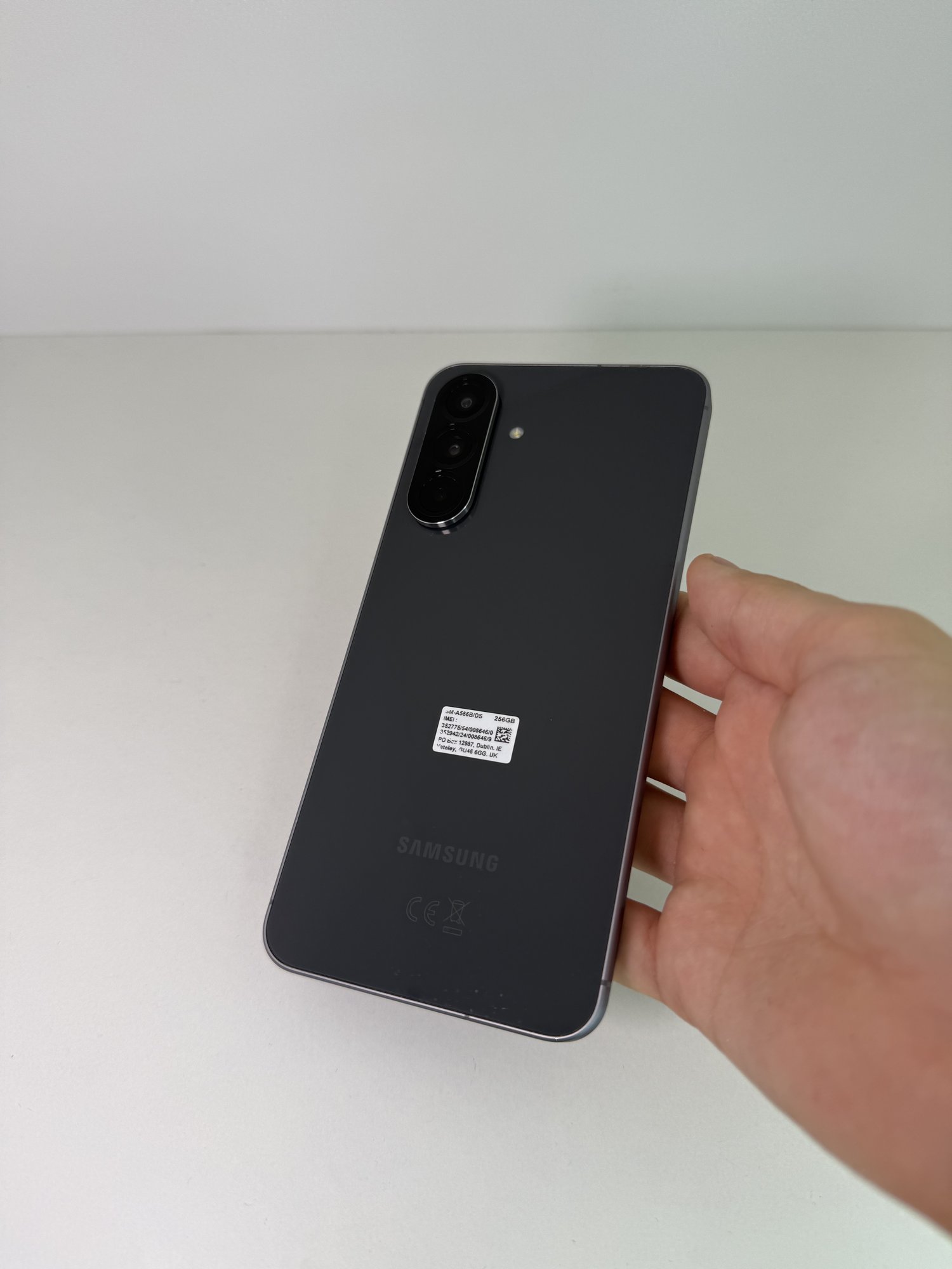 Samsung A56 5G 8/256 ГБ — 12 250 грн