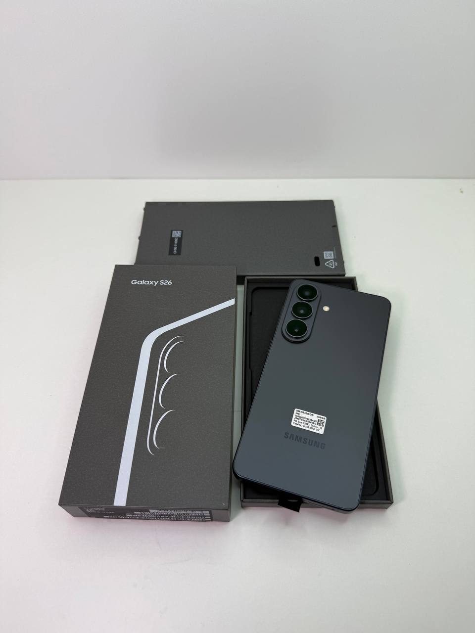 Samsung S26 12/256 ГБ — 33 000 грн