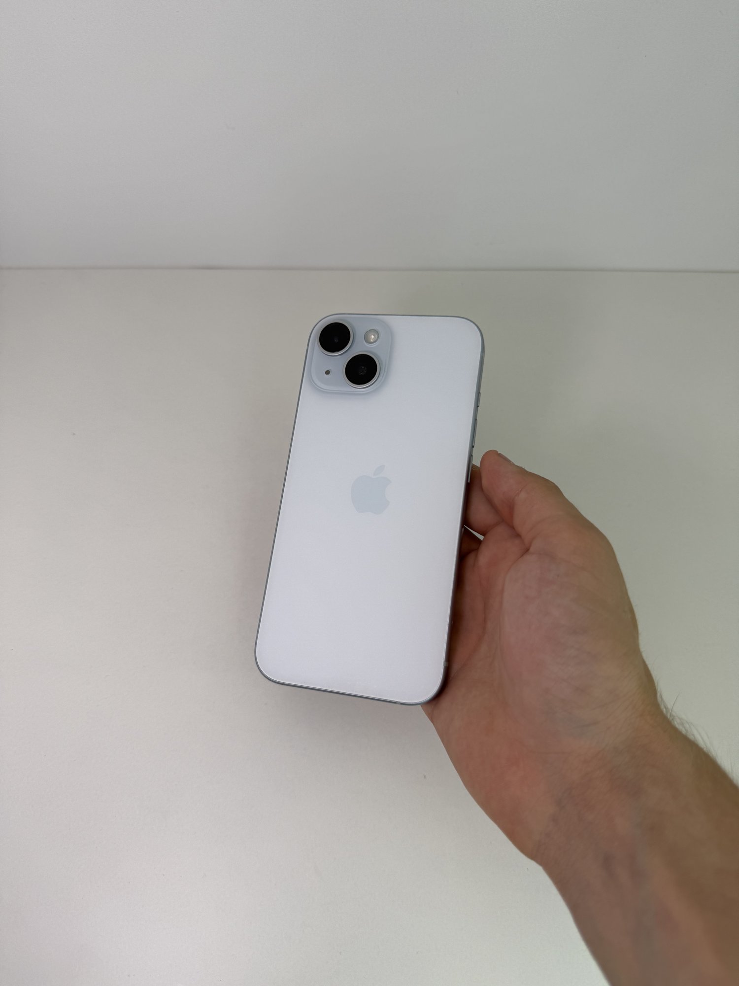 Iphone 15 128 ГБ — 19 000 грн