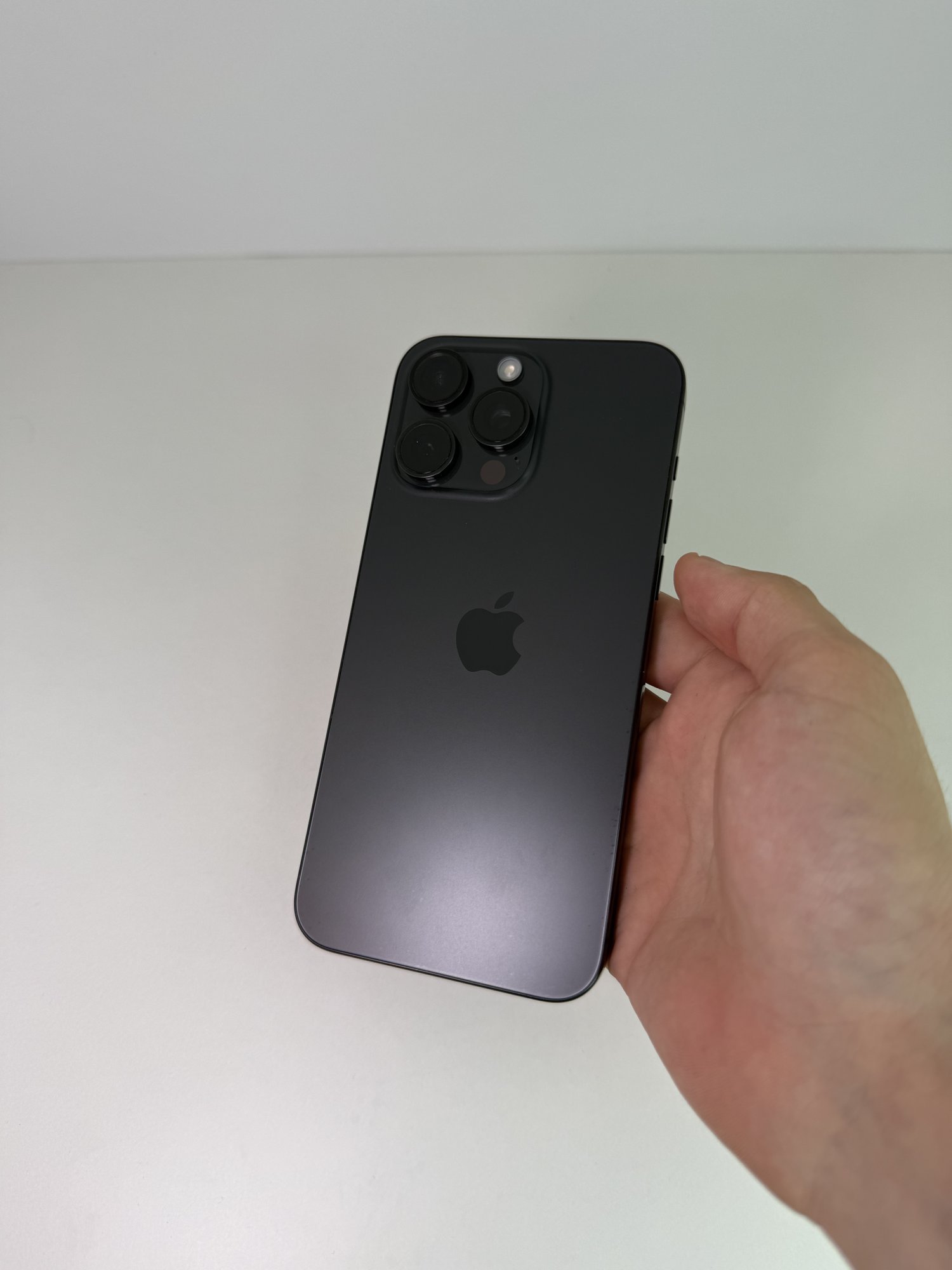 Iphone 15 Pro Max 256 ГБ — 33 000 грн