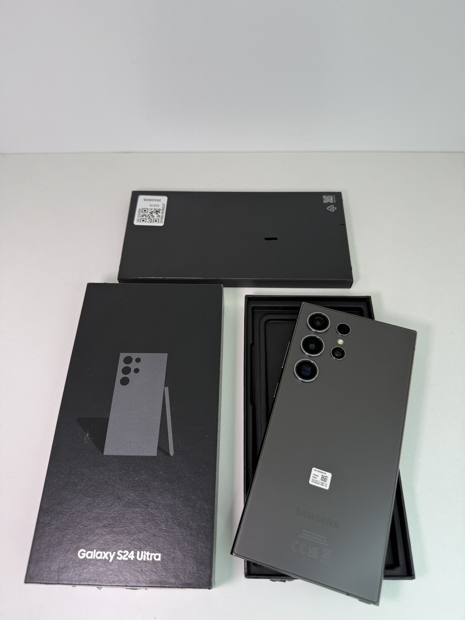 Samsung S24 Ultra 12/256 ГБ — 27 500 грн