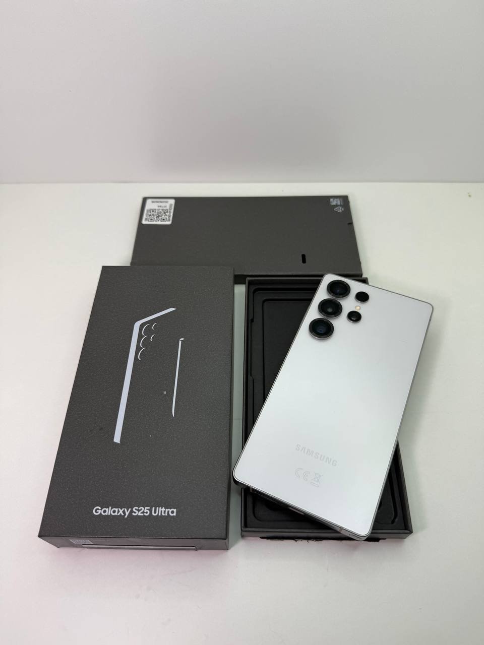 Samsung S25 Ultra 12/1024 ГБ — 47 000 грн