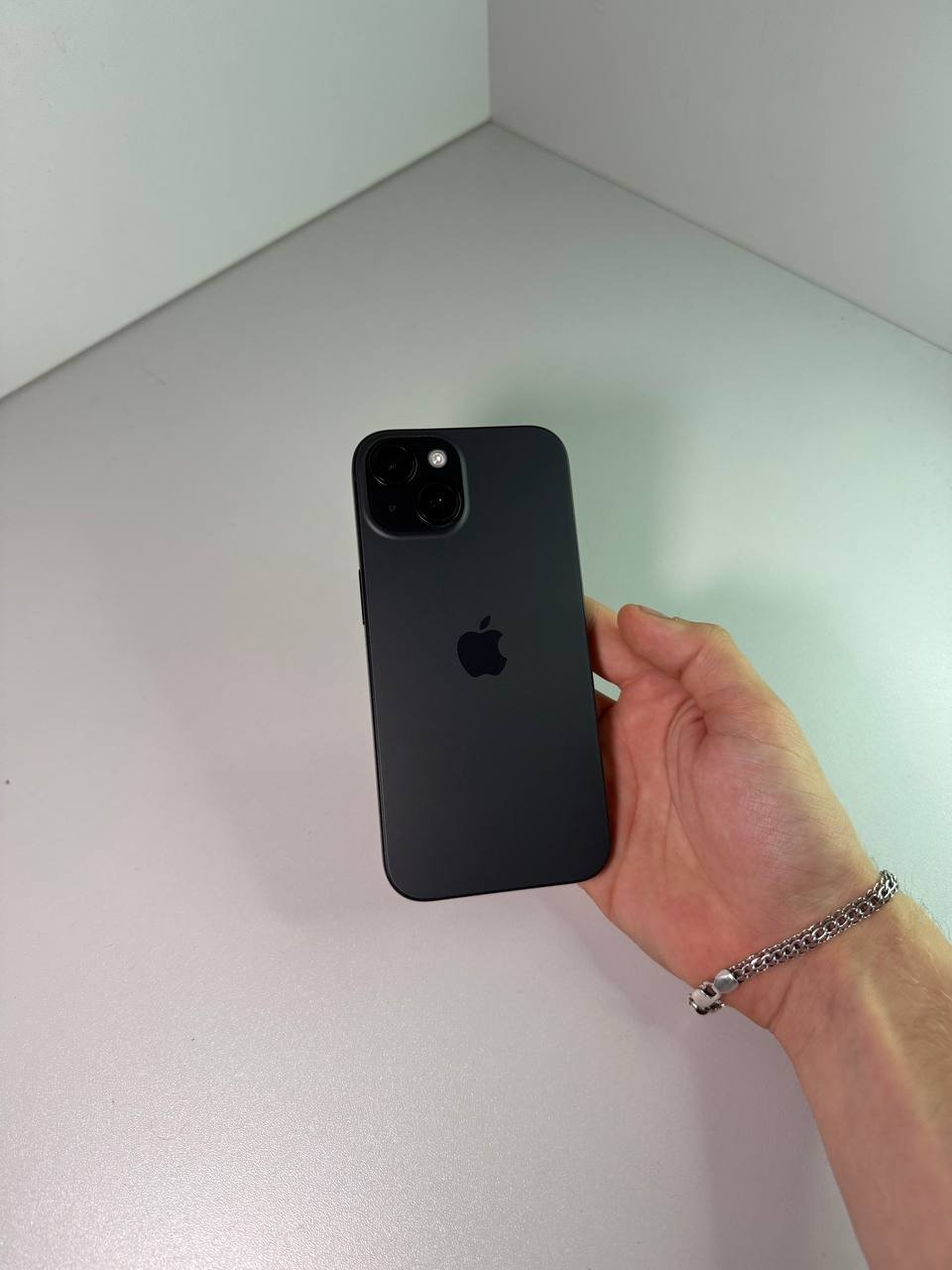 Iphone 15 128 ГБ — 20 000 грн