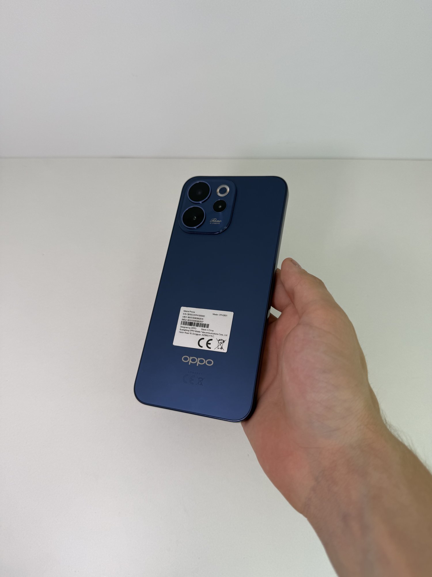 Oppo Reno15 FS 5G 8/512 ГБ — 15 000 грн