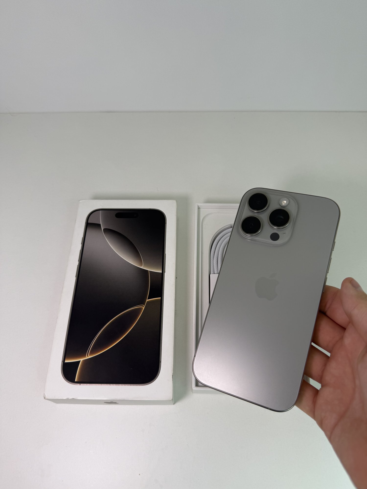 Iphone 16 Pro 256 ГБ — 38 500 грн