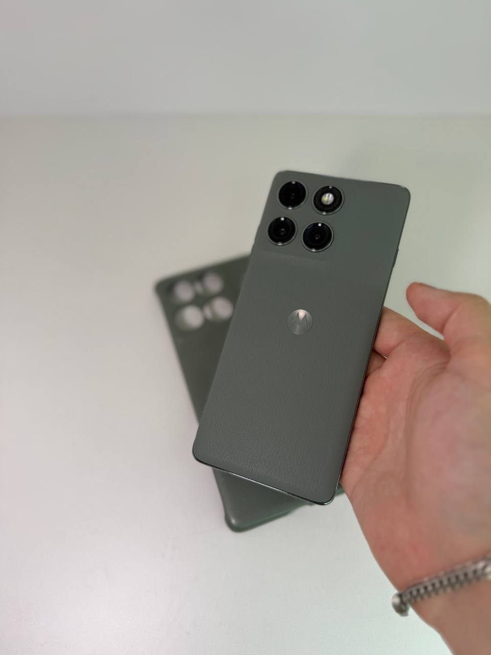 Motorola edge 60 Pro 12/512 ГБ — 17 000 грн