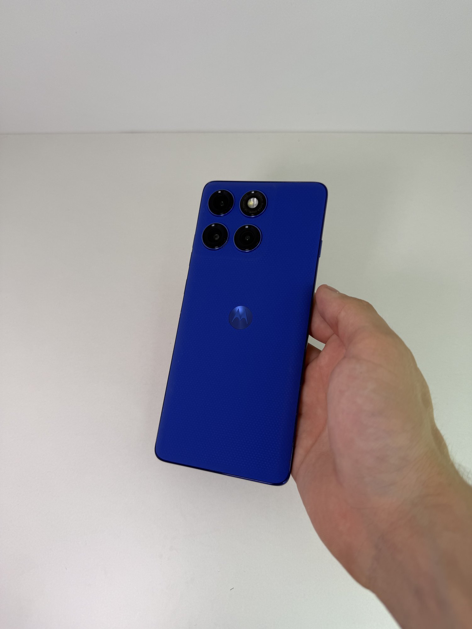 Motorola edge 60 Pro 12/512 ГБ — 14 500 грн