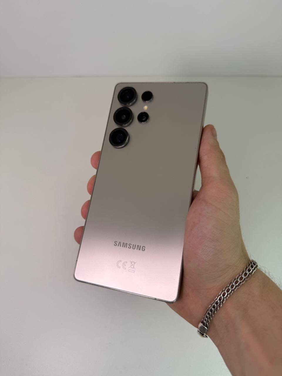 Samsung S25 Ultra 12/256 ГБ — 33 500 грн