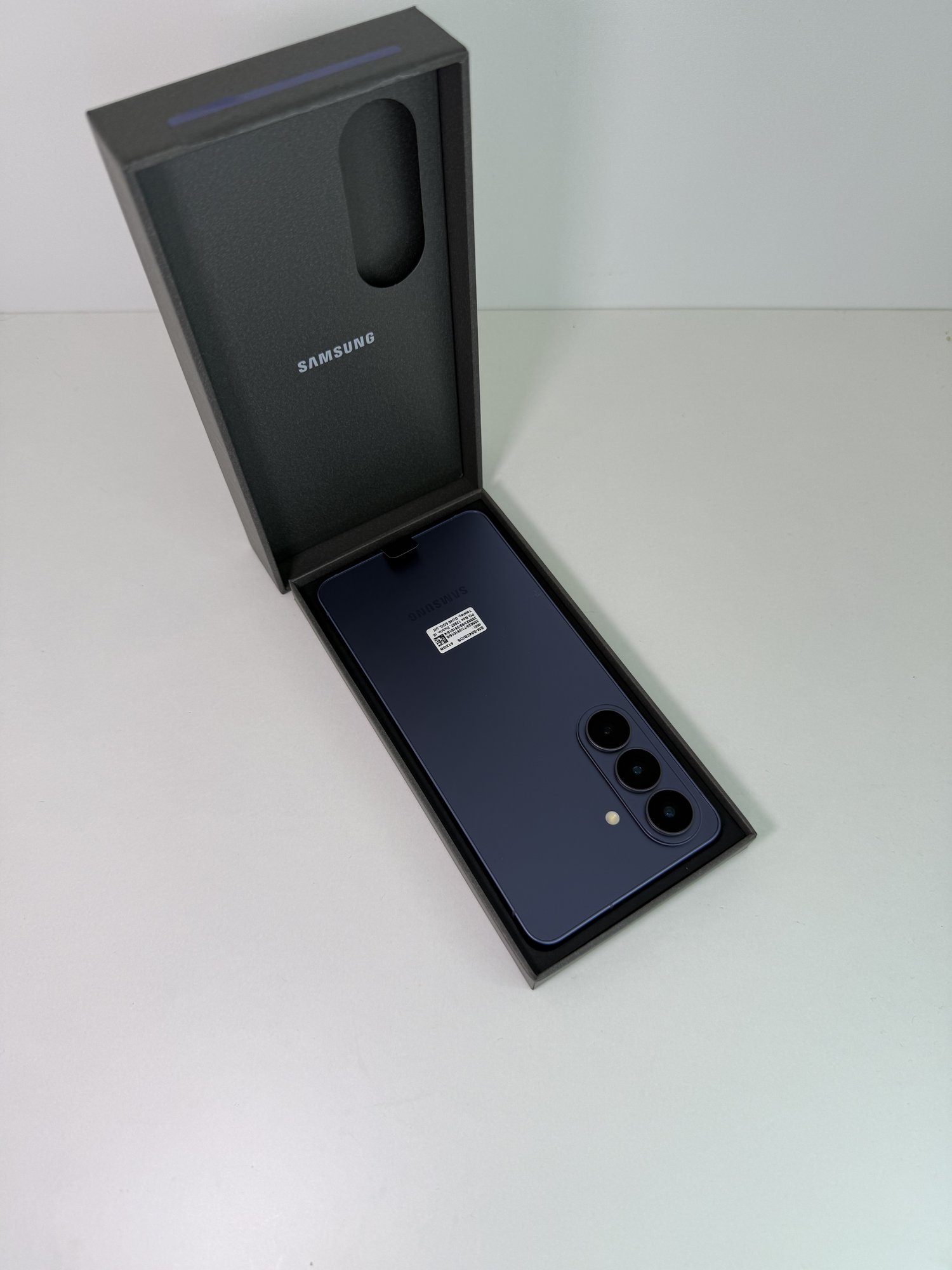 Samsung S26 12/512 ГБ — 37 000 грн
